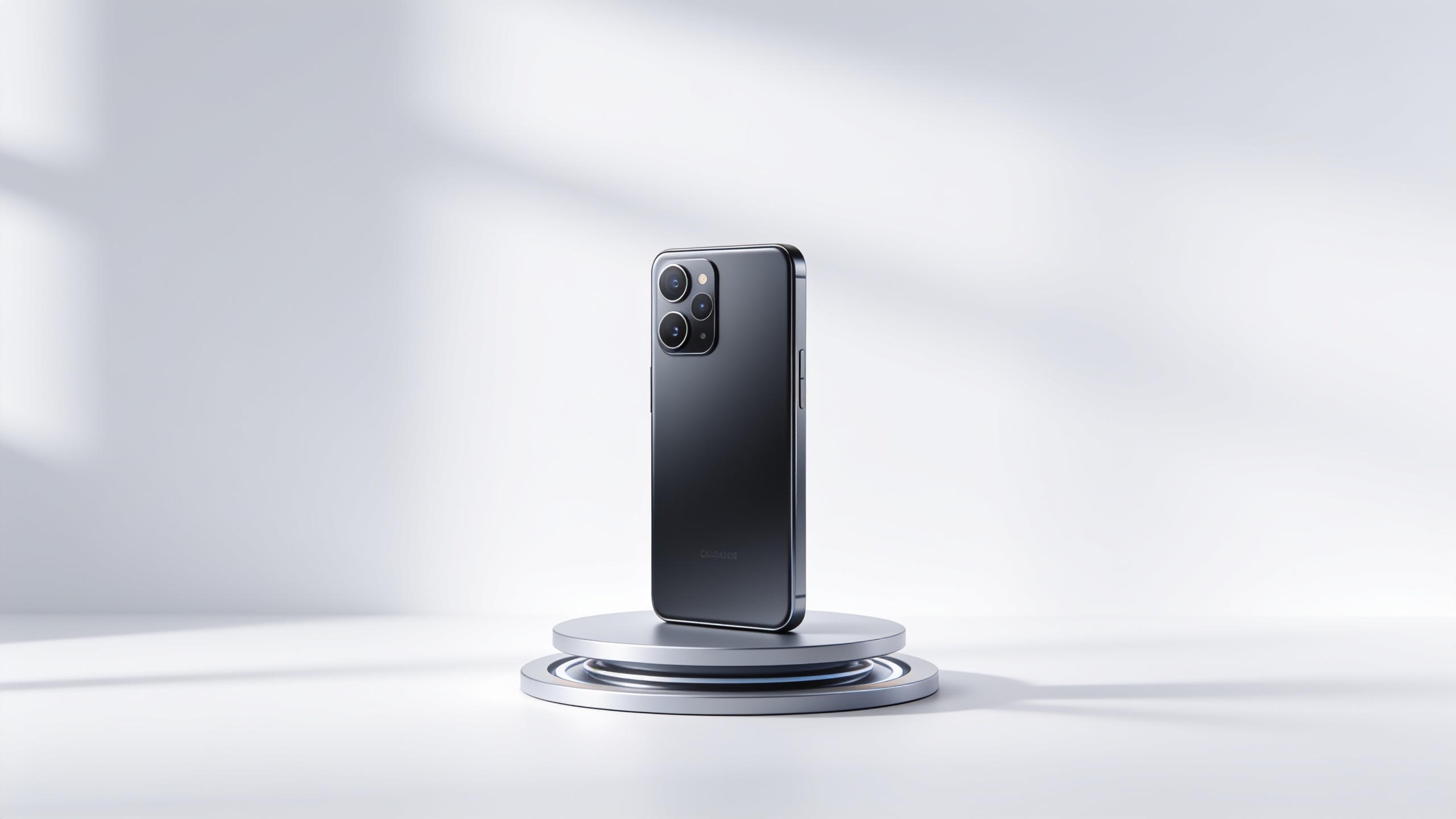 Product on a rotating pedestal animated for a vertical ad